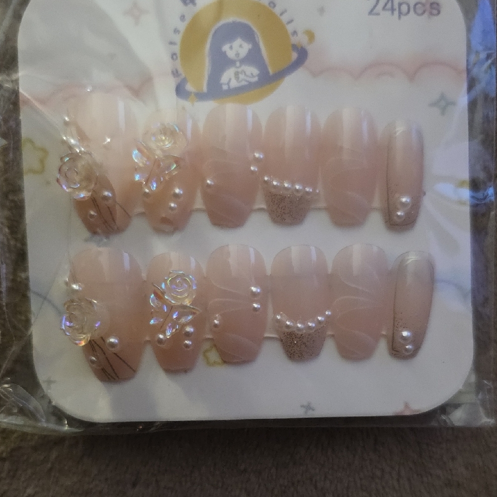 🔥5 For $40 NWT Press On Nail Set